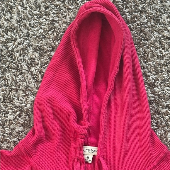 Active Basic California Sweatshirt - Picture 3 of 5